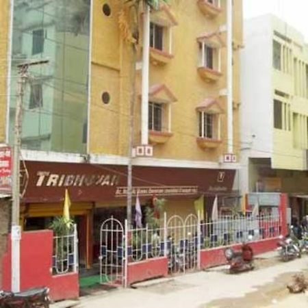 Hotel Tribhuvan Ráncsí Kültér fotó