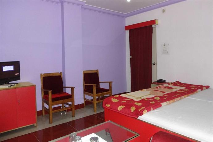 Hotel Tribhuvan Ráncsí Kültér fotó